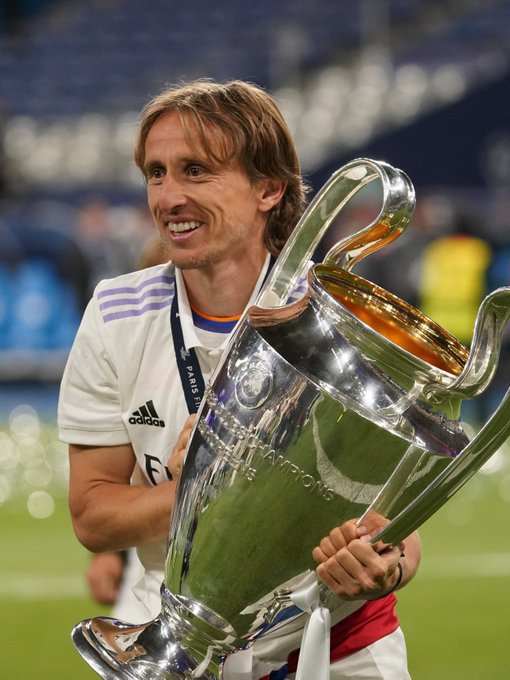 官方：中国裁判傅明执法日职乙水户蜀葵vs大分三神