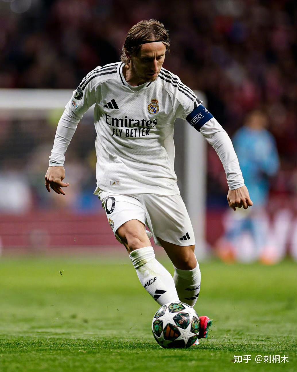 手感冰凉！赵嘉仁7中1仅拿3分1板2助1帽