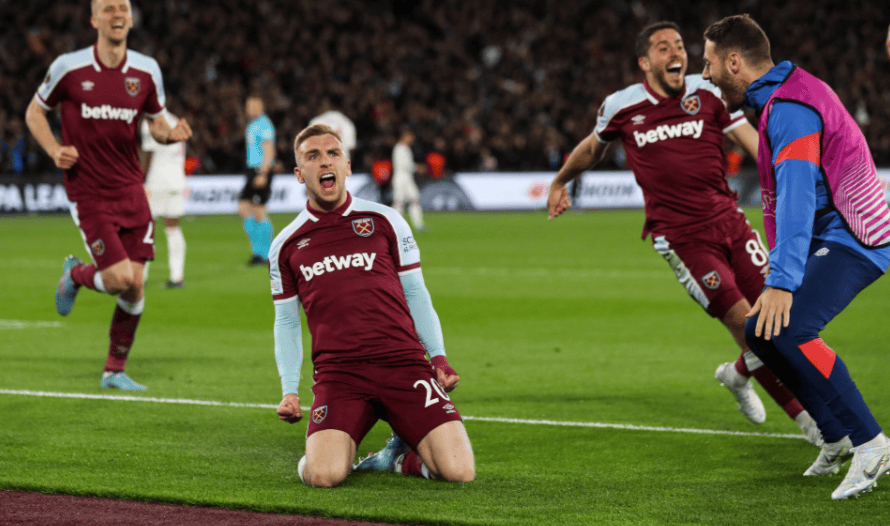 韩K2附加赛半场：巴萨尼破门，黄在闰送礼，富川2-0水原