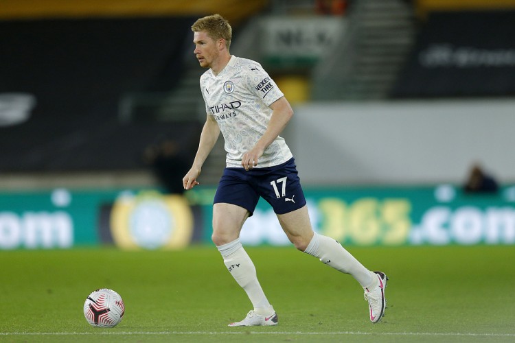 国际米兰连胜，齐沃调整团队，迪乌夫证明实力，马丁内斯复出，球队士气回升。